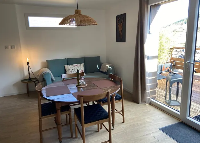 Duplex Le Hetre Avec Vue Degagee Sur Le Village Et Les Montagnes 아파트
